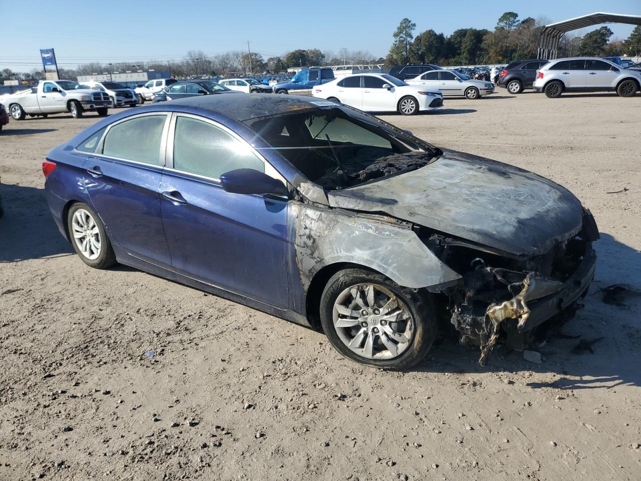 2011 Hyundai Sonata - Image 4