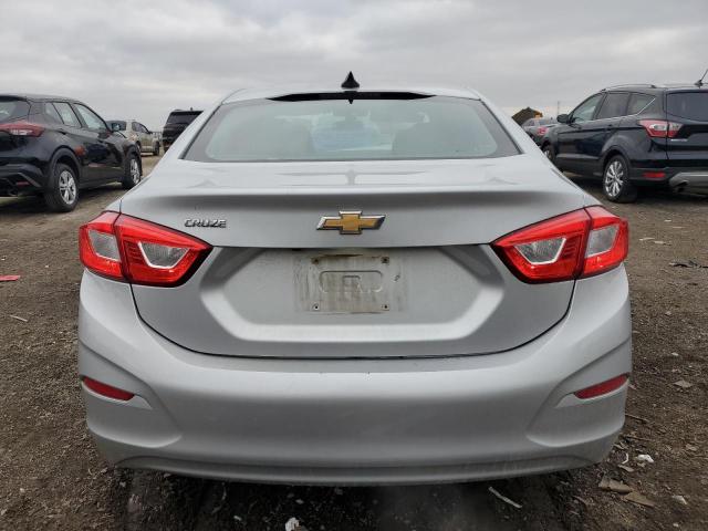 Sedans CHEVROLET CRUZE 2017 Silver
