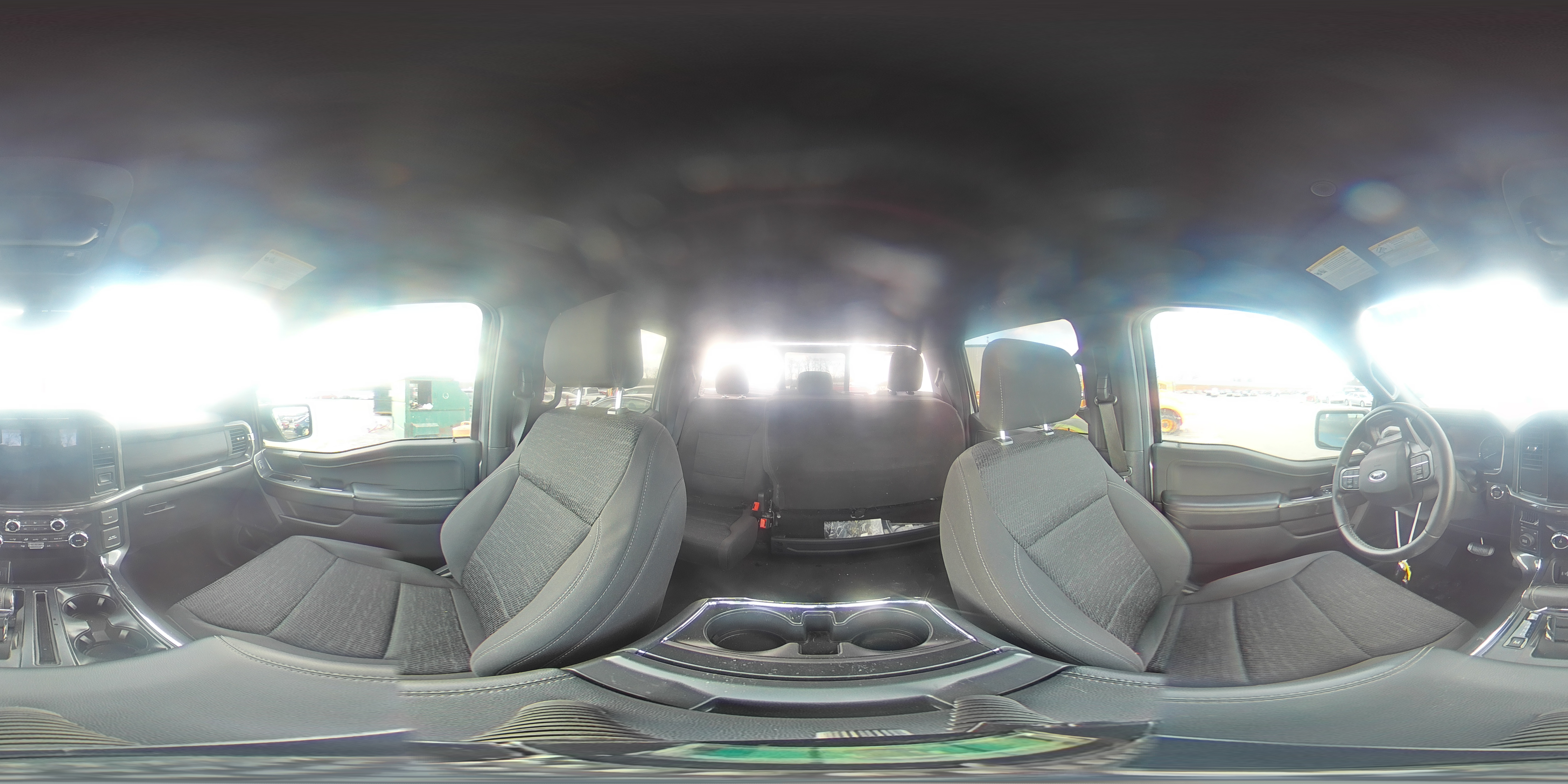 2023 Ford F-150 - Image 13