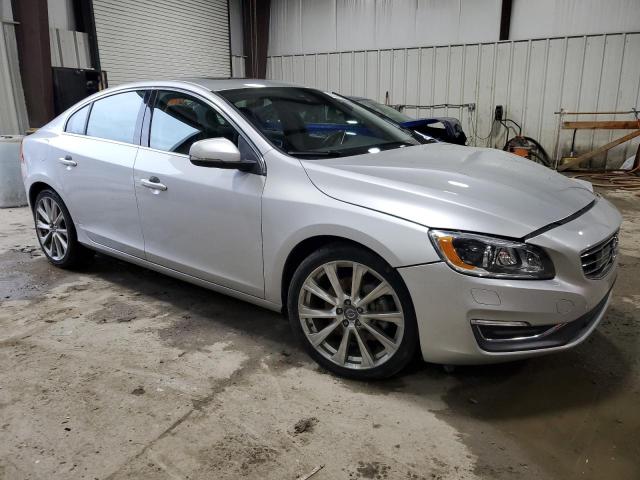  VOLVO S60 2016 Srebrny