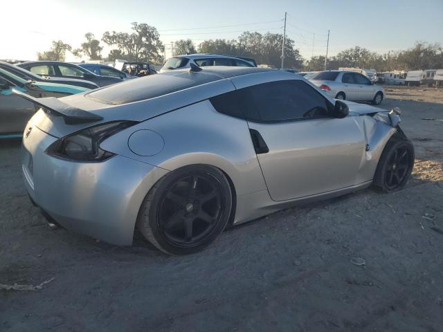  NISSAN 370Z 2015 Сріблястий