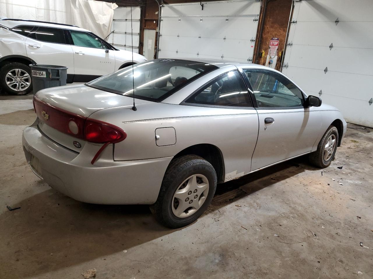 2004 Chevrolet Cavalier - Image 3