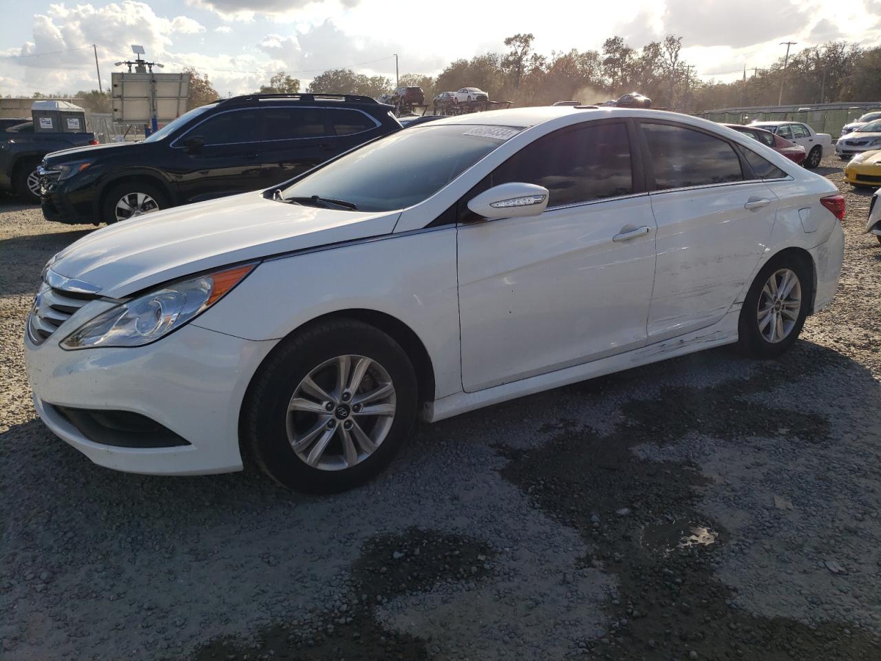 VIN 5NPEB4AC5EH885533 2014 HYUNDAI SONATA no.1