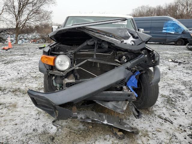 Parquets TOYOTA FJ CRUISER 2013 Czarny