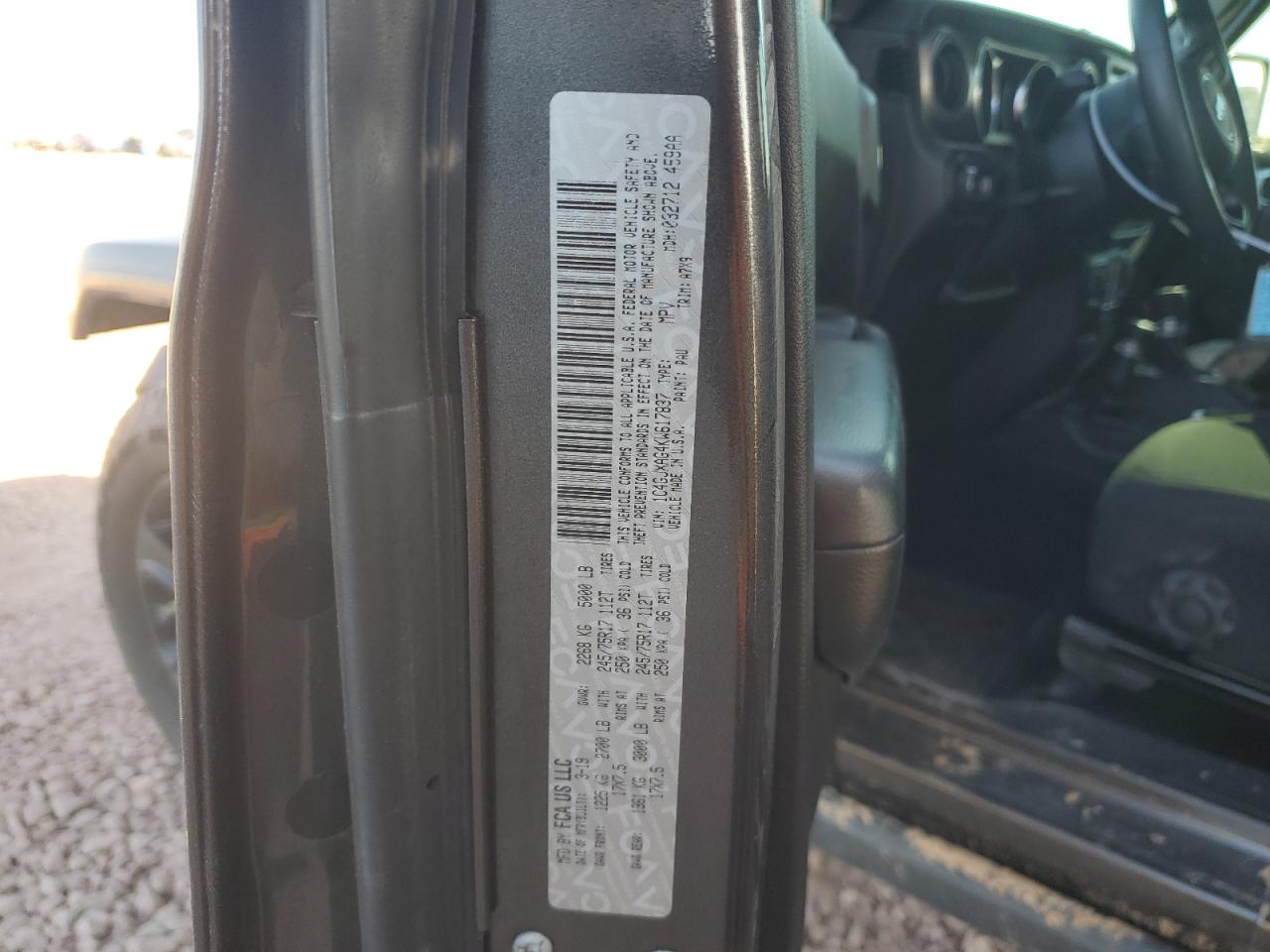 2019 Jeep Wrangler - Image 12