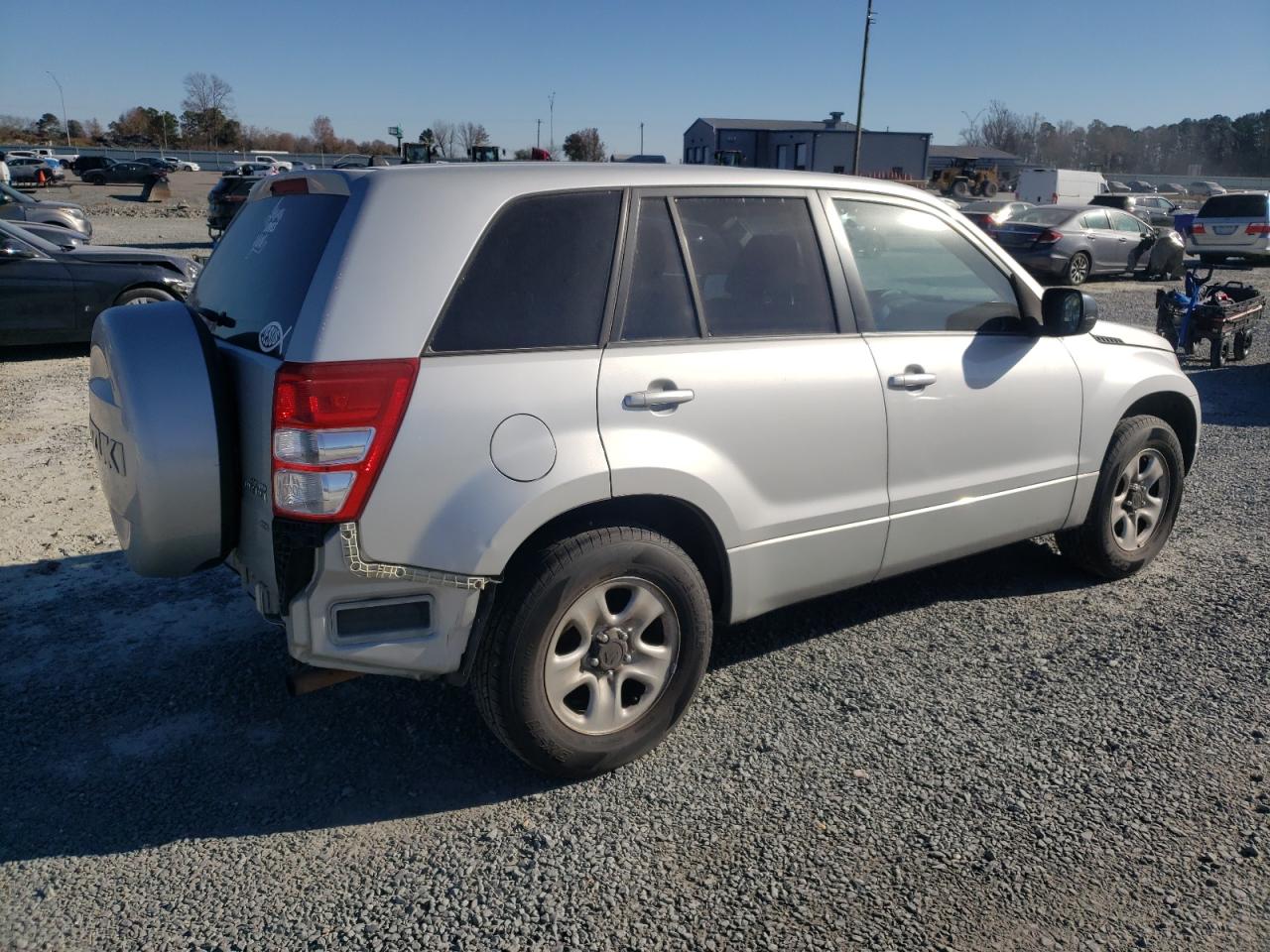 2012 Suzuki Grand Vitara - Image 3