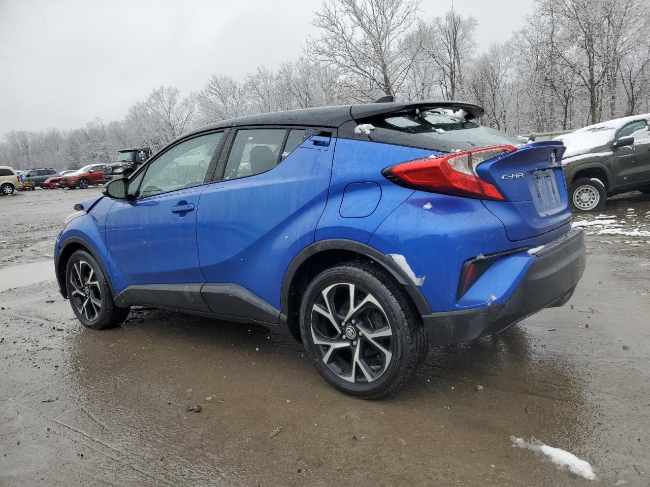 VIN NMTKHMBXXLR117927 2020 TOYOTA C-HR no.2