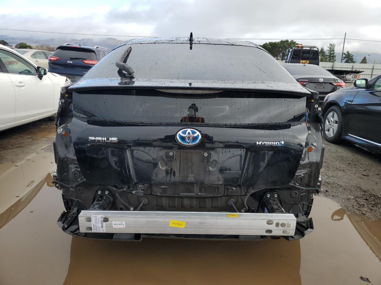 2018 Toyota Prius - Image 6