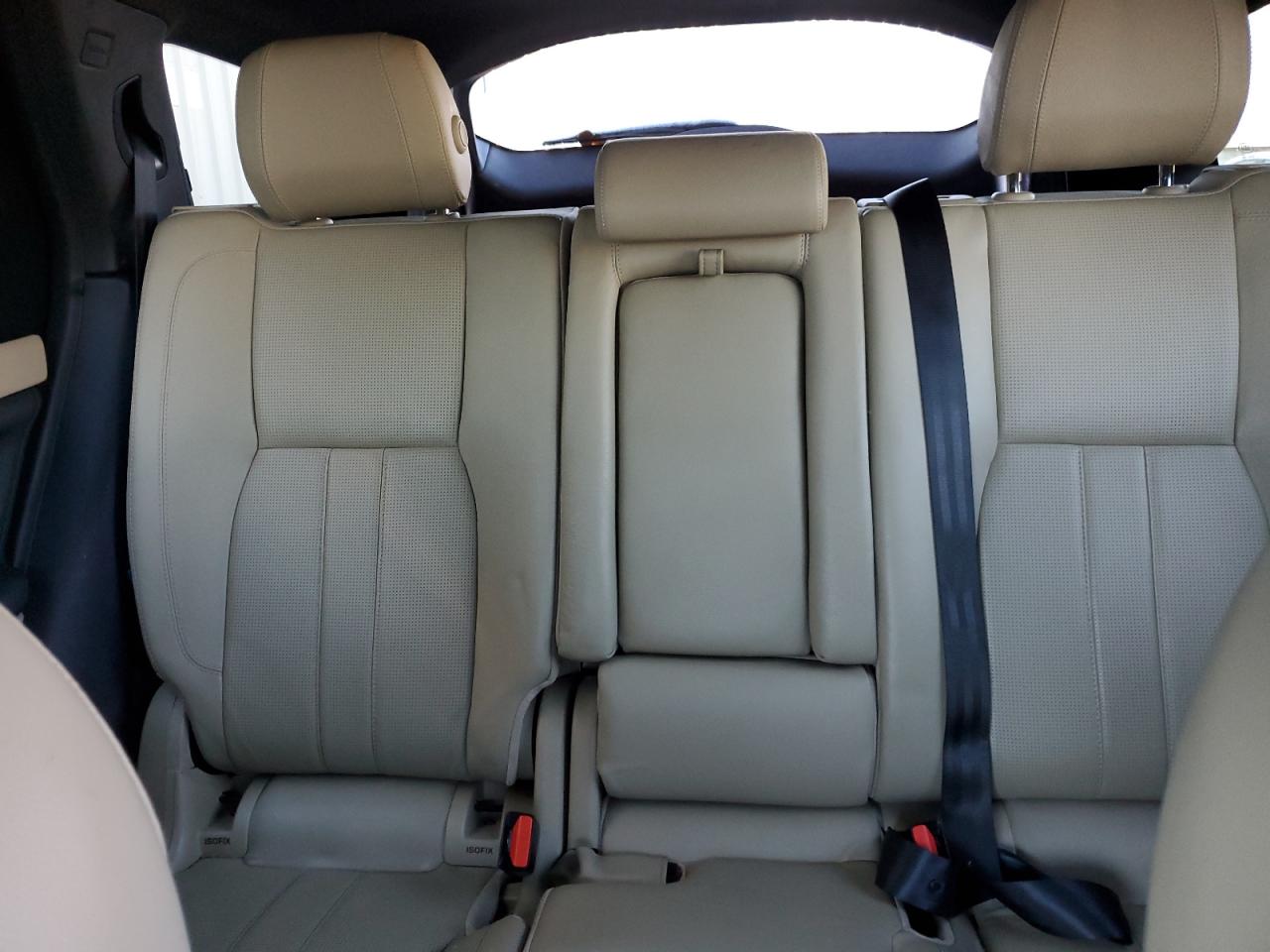 2016 Land Rover Discovery - Image 10