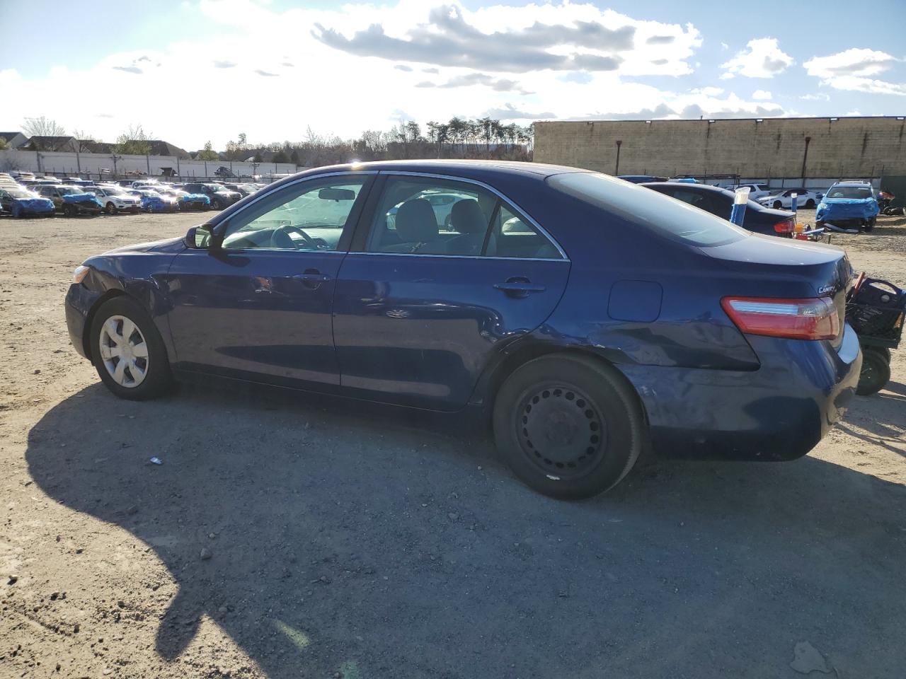 2009 Toyota Camry - Image 2