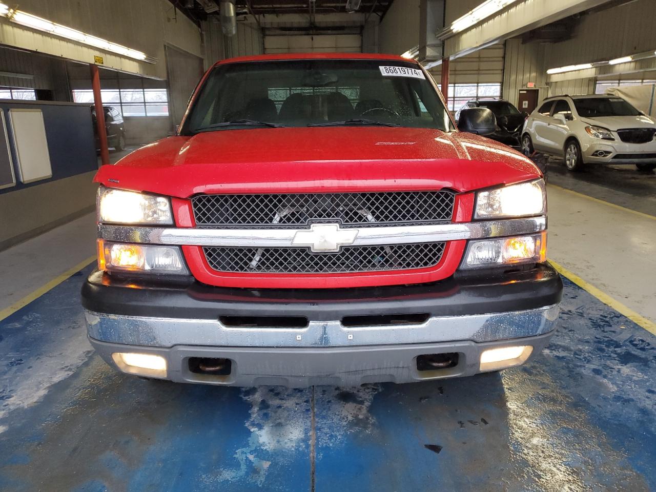 2003 Chevrolet Silverado - Image 5