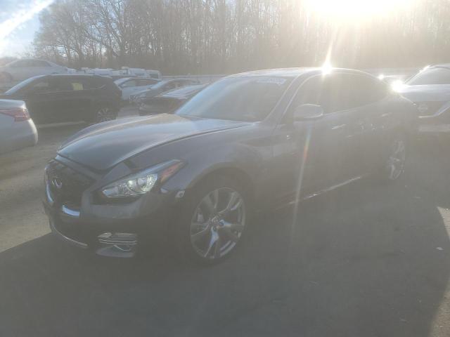 2016 Infiniti Q70L 3.7