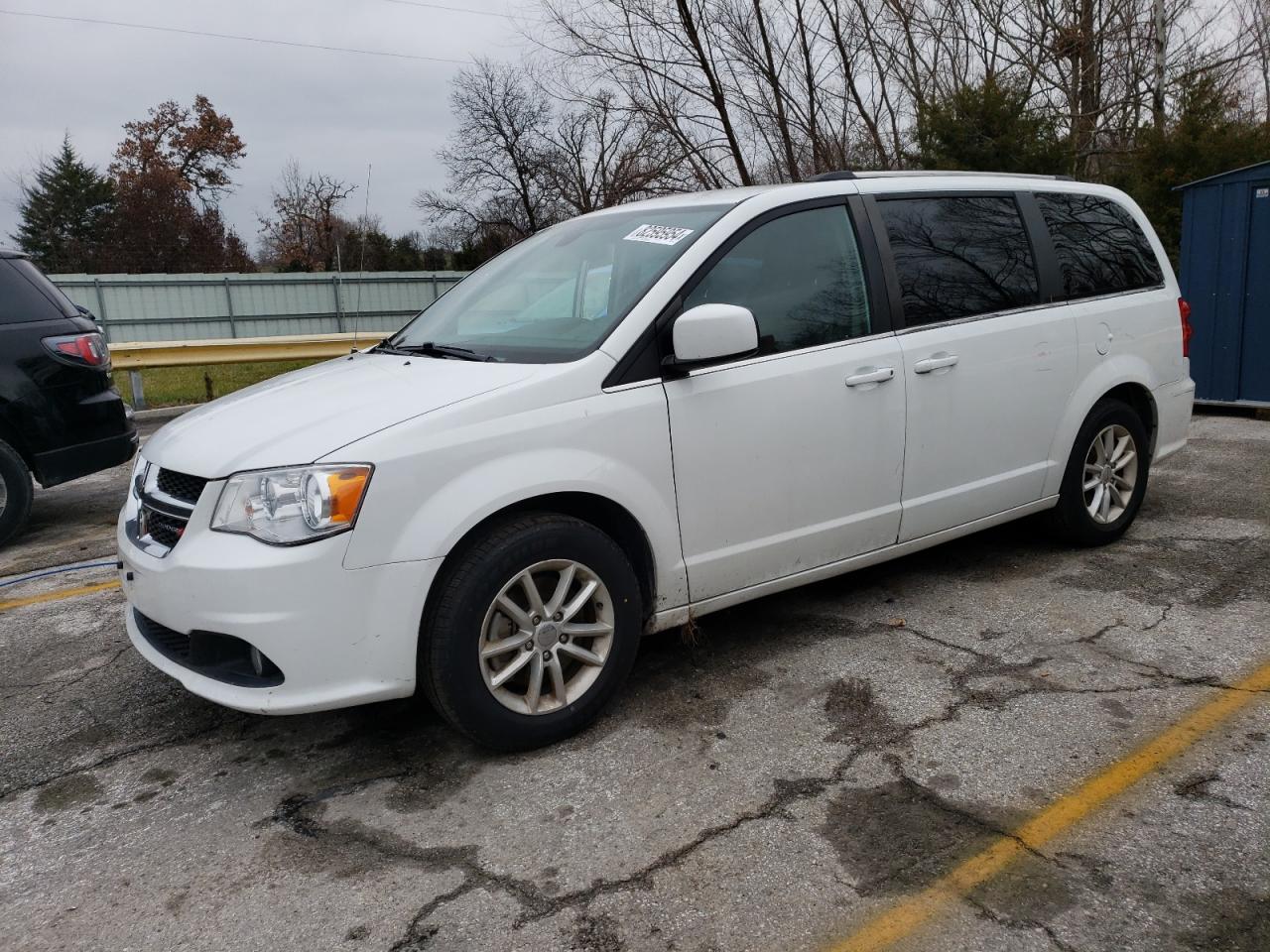 2019 Dodge Grand Caravan Sxt for Sale in Bridgeton, MO - Side