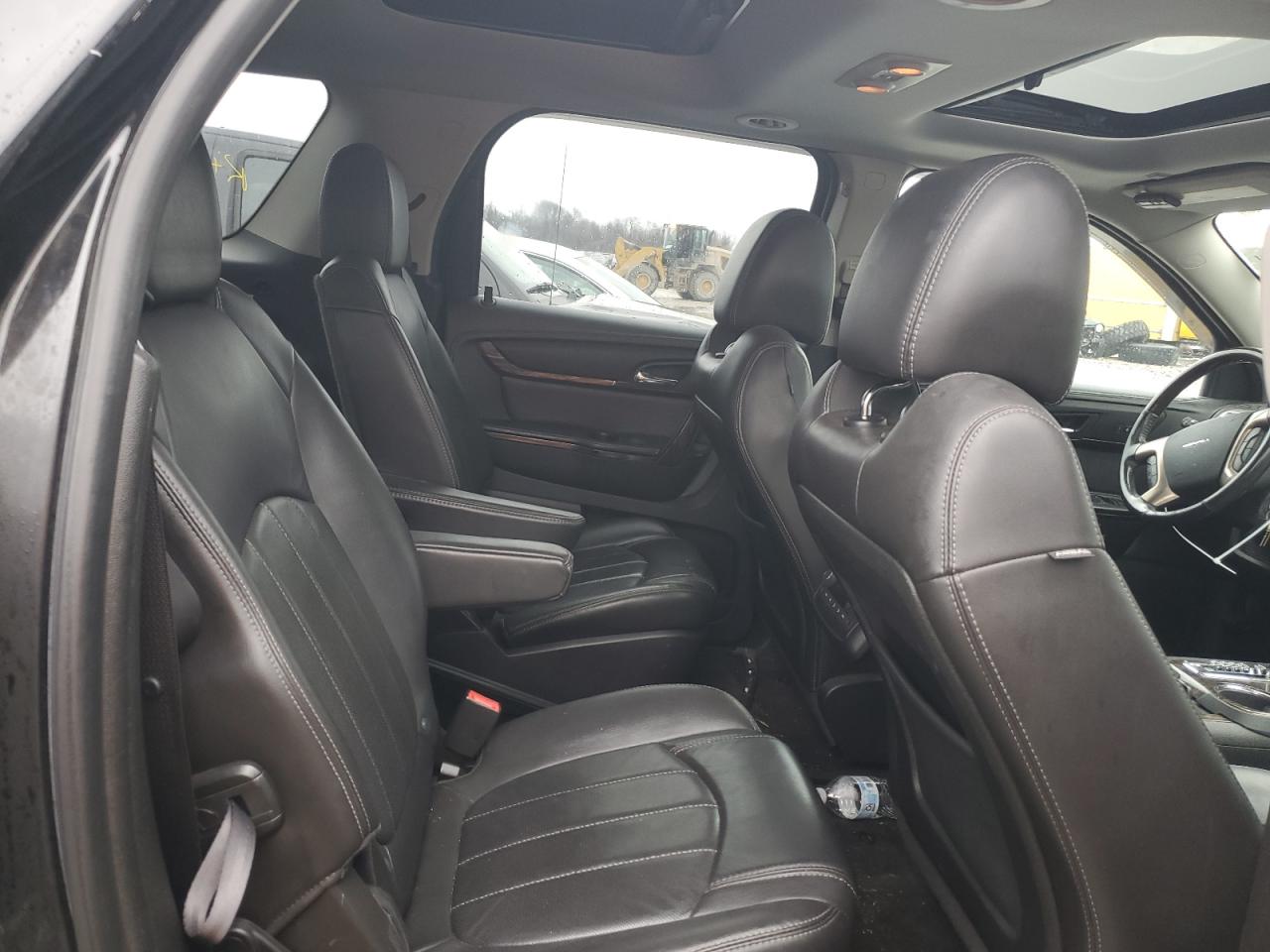 2016 GMC Acadia - Image 10