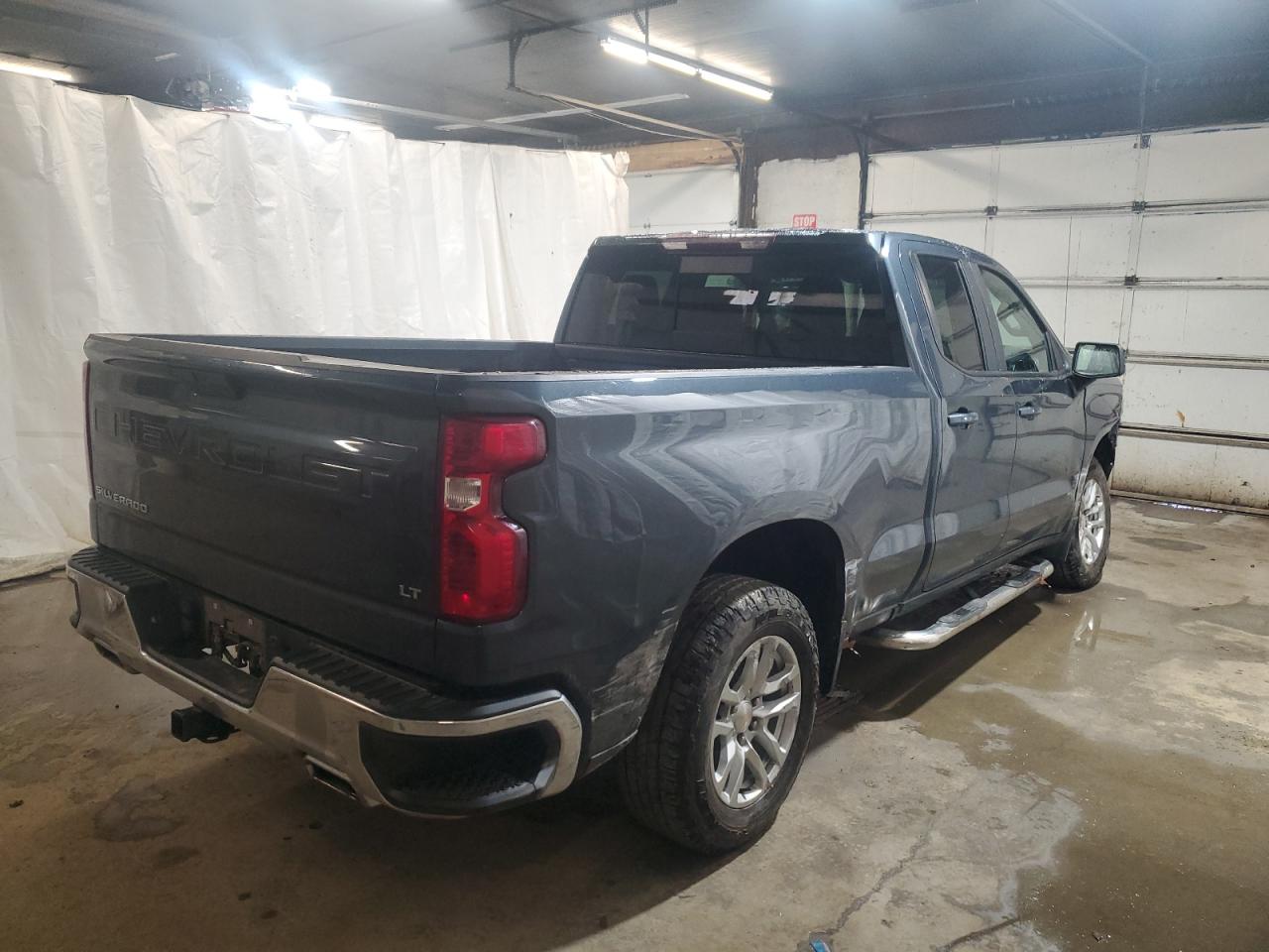 2019 Chevrolet Silverado - Image 3