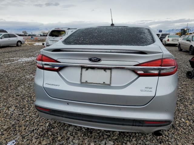  FORD FUSION 2018 Серебристый