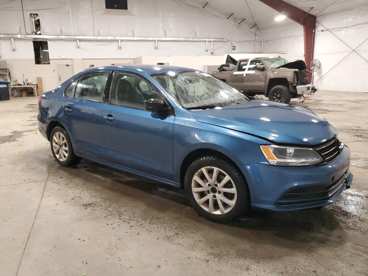 2015 Volkswagen Jetta - Image 4