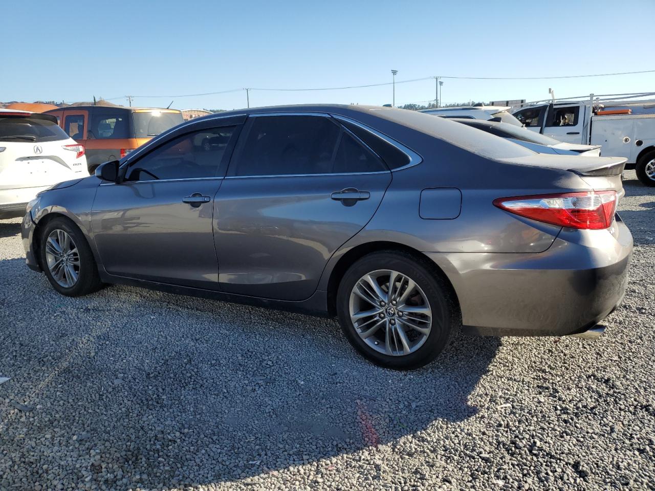 VIN 4T1BF1FK7GU216982 2016 TOYOTA CAMRY no.2