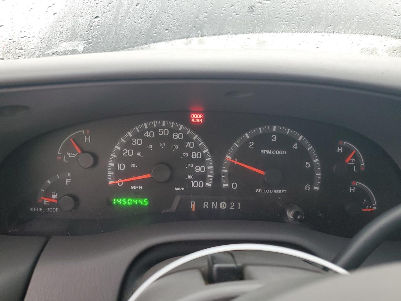 2000 Ford Expedition Xlt VIN: 1FMPU16LXYLA61727 Lot: 85990684