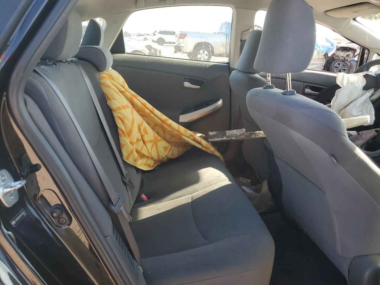 2011 Toyota Prius - Image 10