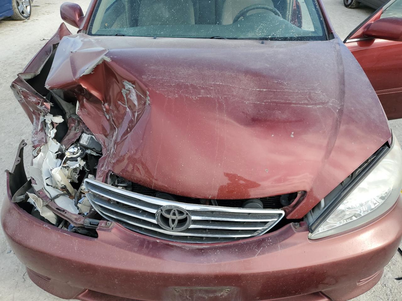 2006 Toyota Camry - Image 11