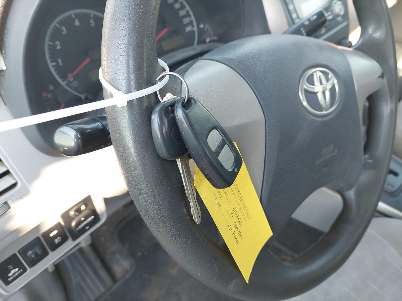 RKLBV42E4D4625982 - 2013 TOYOTA COROLLA - #85829234