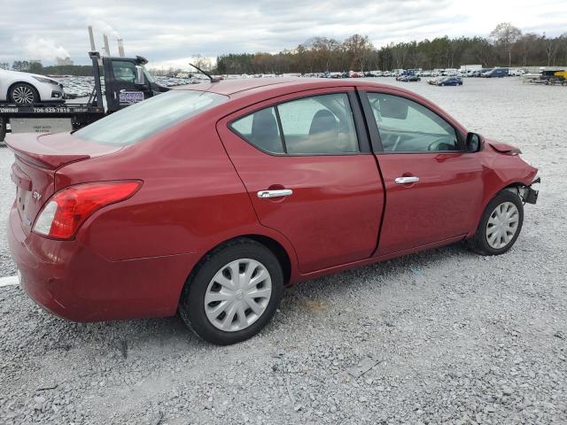  NISSAN VERSA 2013 Червоний