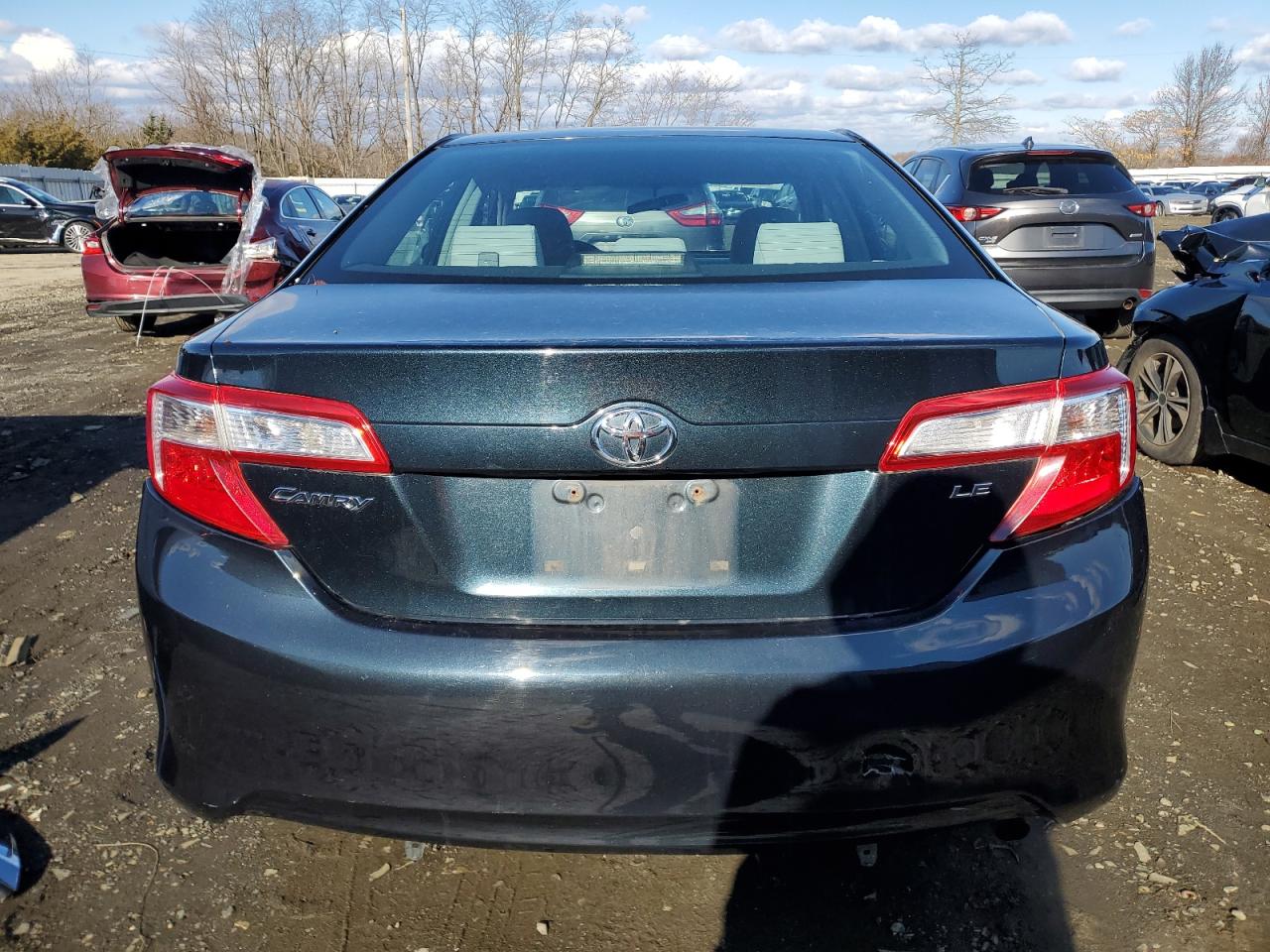 2012 Toyota Camry - Image 6