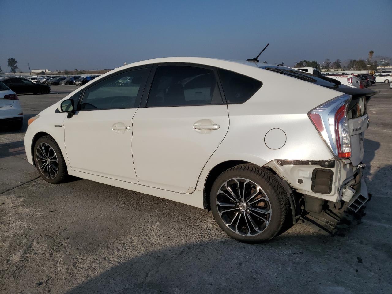 VIN JTDKN3DU3D5680493 2013 TOYOTA PRIUS no.2