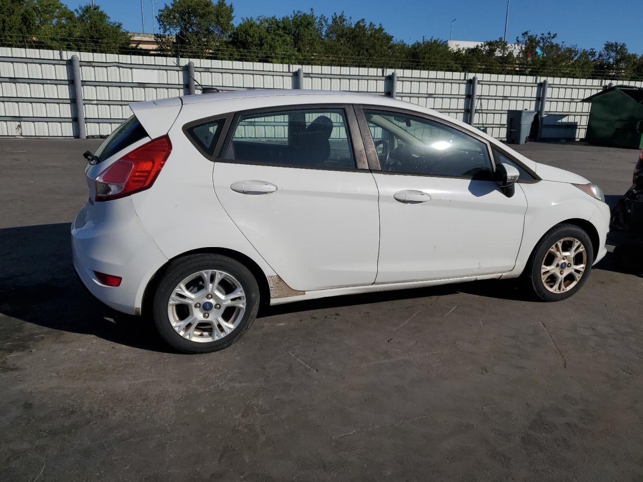 2014 Ford Fiesta - Image 3