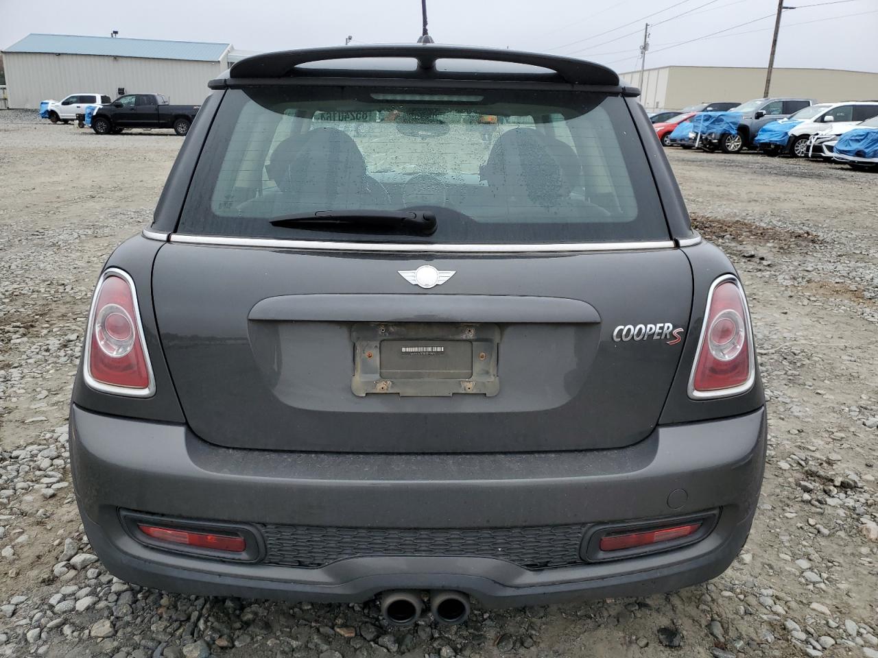 2011 MINI Cooper - Image 6