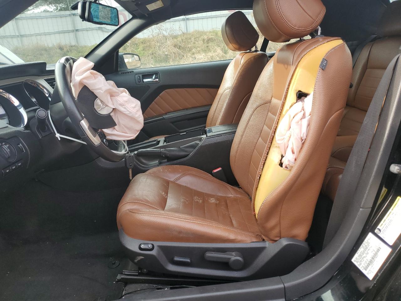 2012 Ford Mustang - Image 7