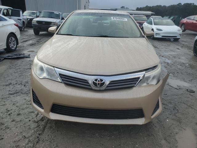  TOYOTA CAMRY 2012 Золотой