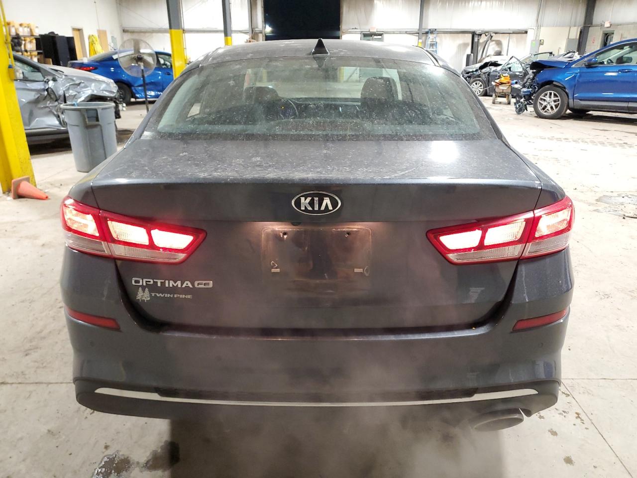 2020 Kia Optima - Image 6