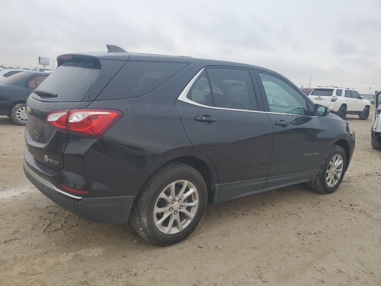 2019 Chevrolet Equinox - Image 3
