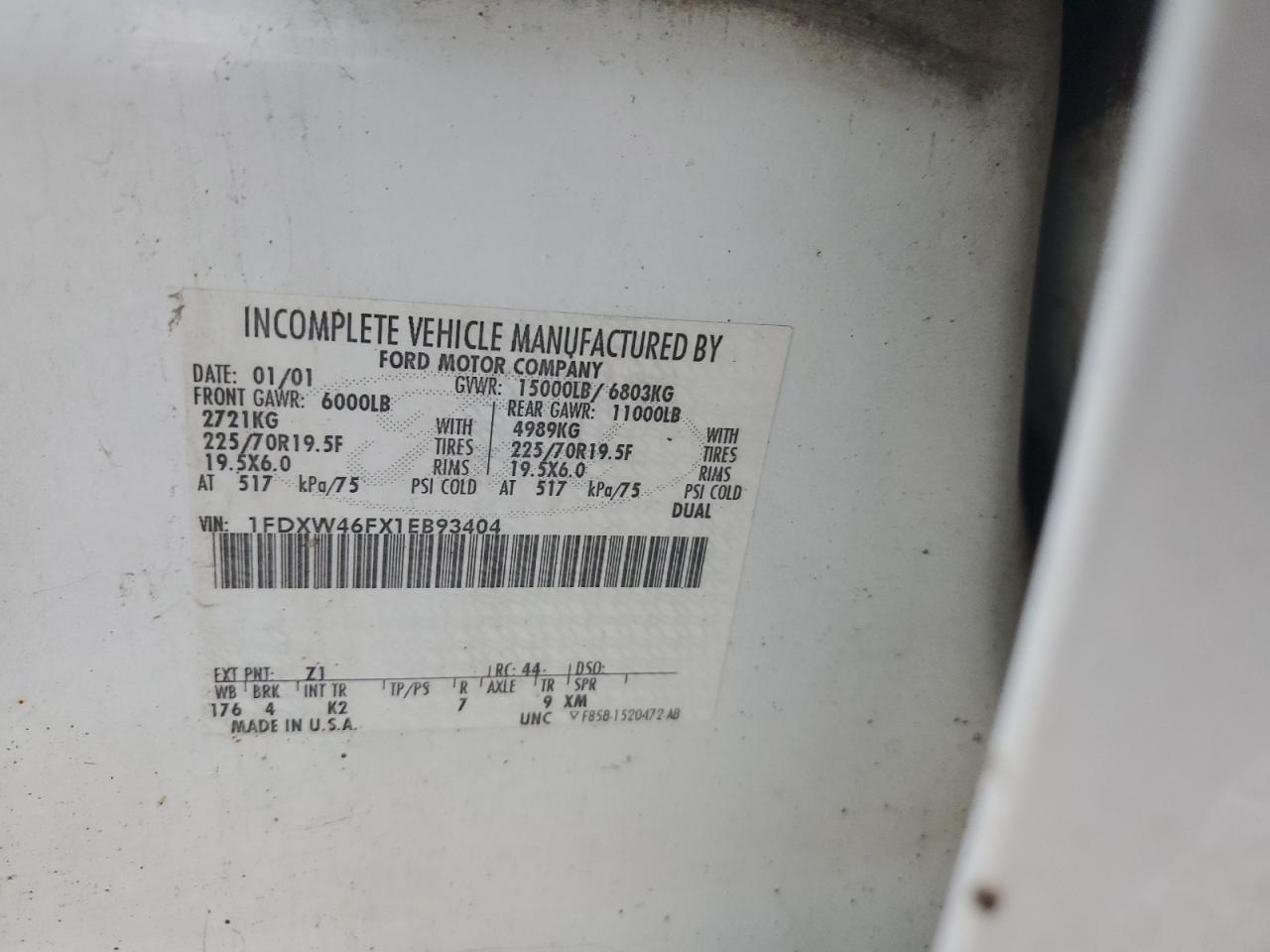 2001 Ford F450 Super Duty VIN: 1FDXW46FX1EB93404 Lot: 84195094