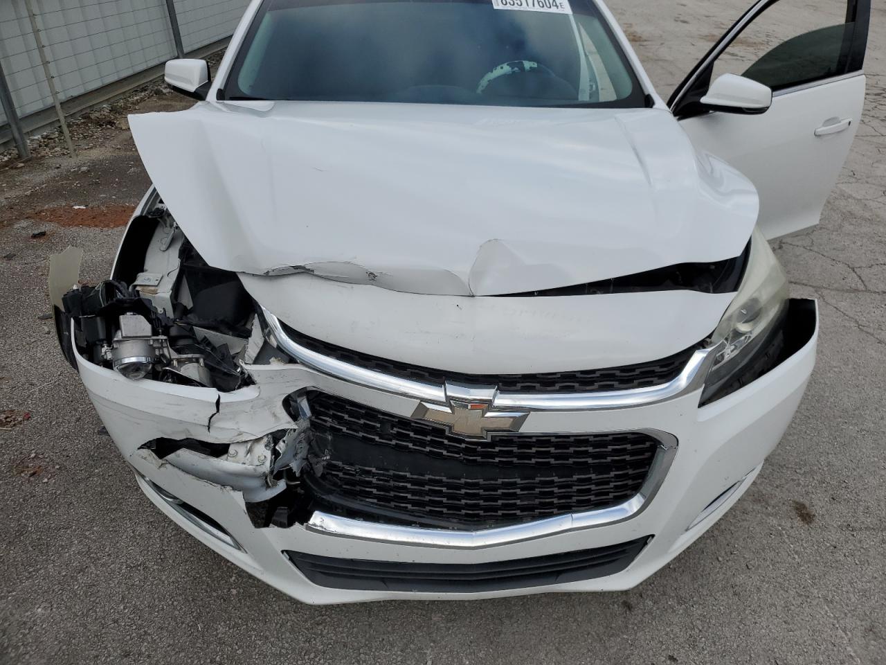 2015 Chevrolet Malibu - Image 11