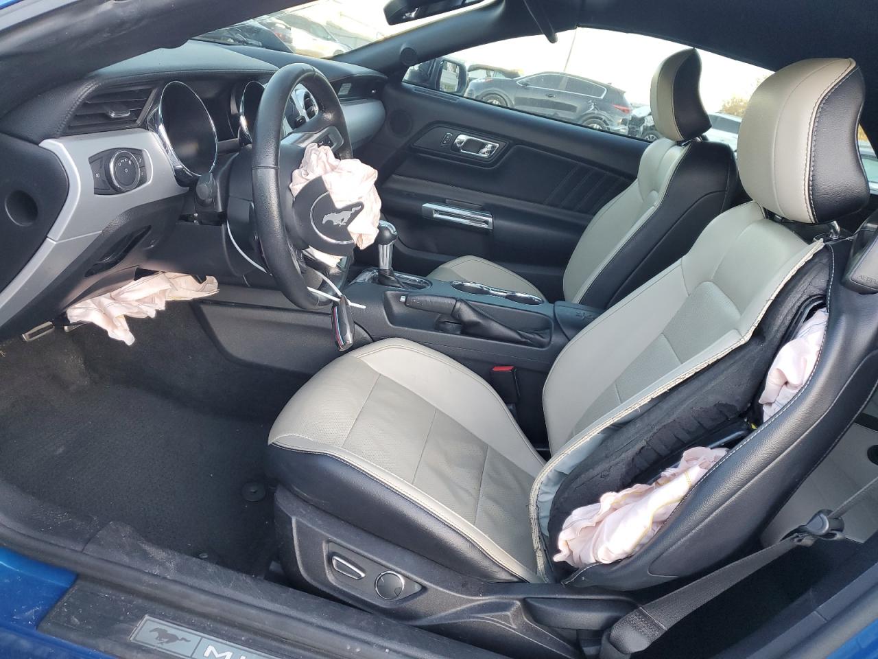 2017 Ford Mustang - Image 7