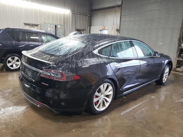  TESLA MODEL S 2015 Черный