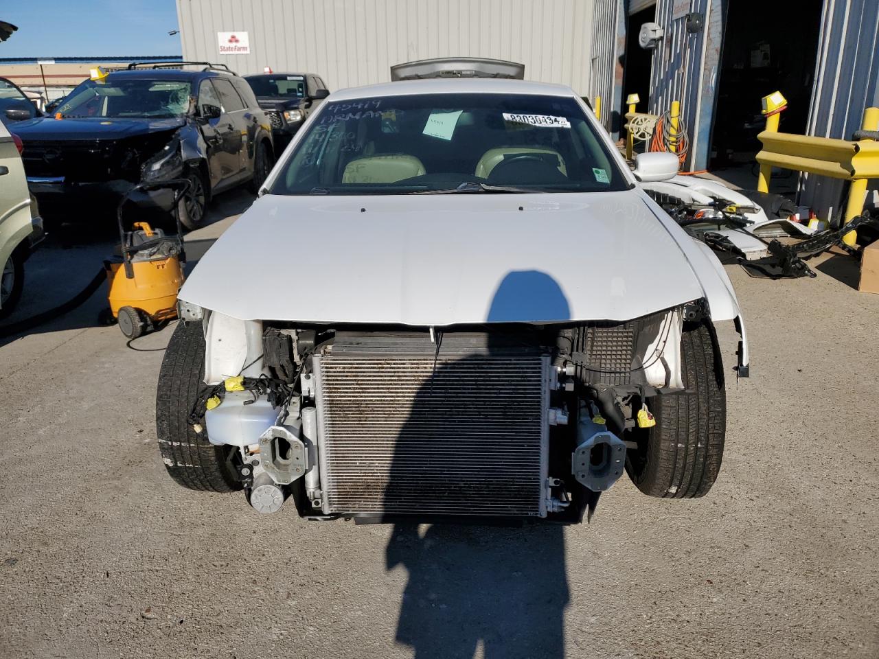 2014 Chrysler 300 - Image 5