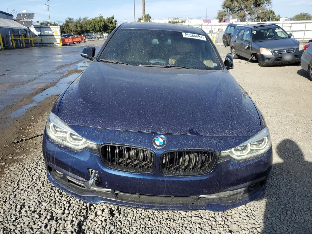 VIN WBA8E9C58GK645801 2016 BMW 3 SERIES no.5