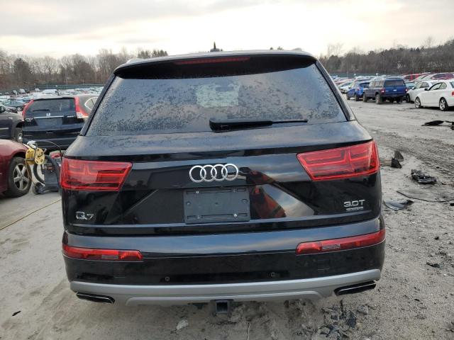 Parquets AUDI Q7 2017 Czarny