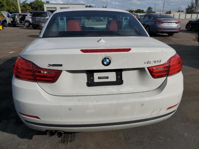  BMW 4 SERIES 2014 Белы