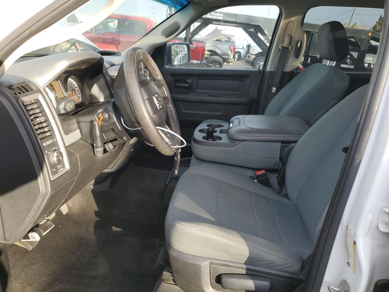 2017 Ram 1500 St VIN: 3C6RR7KT6HG789590 Lot: 84262794