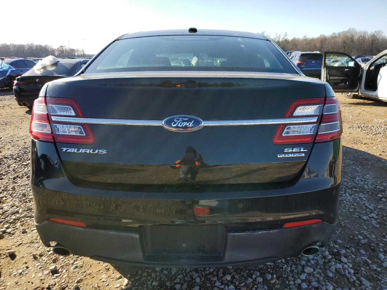 2013 Ford Taurus Sel VIN: 1FAHP2E80DG212165 Lot: 85715434