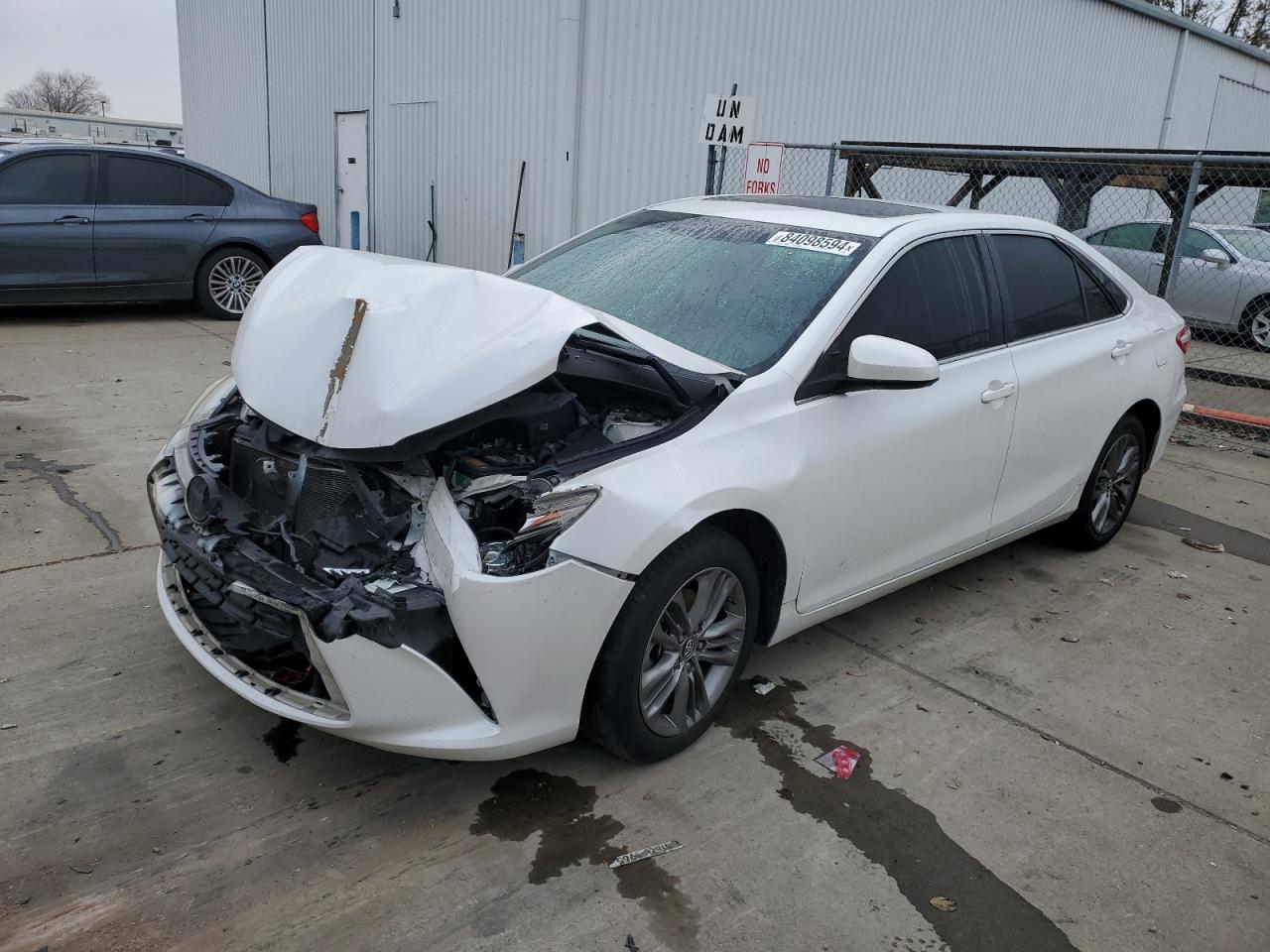 VIN 4T1BF1FK3HU433849 2017 TOYOTA CAMRY no.1