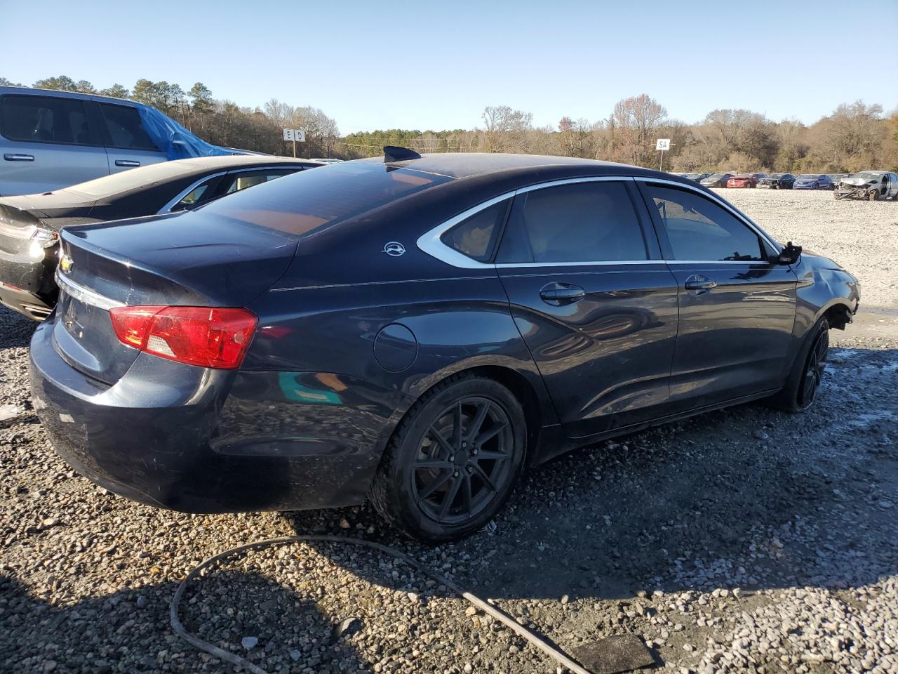 2017 Chevrolet Impala - Image 3