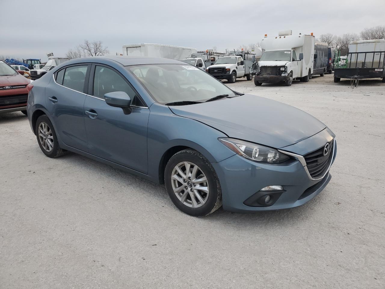 VIN 3MZBM1W73FM231517 2015 MAZDA 3 no.4