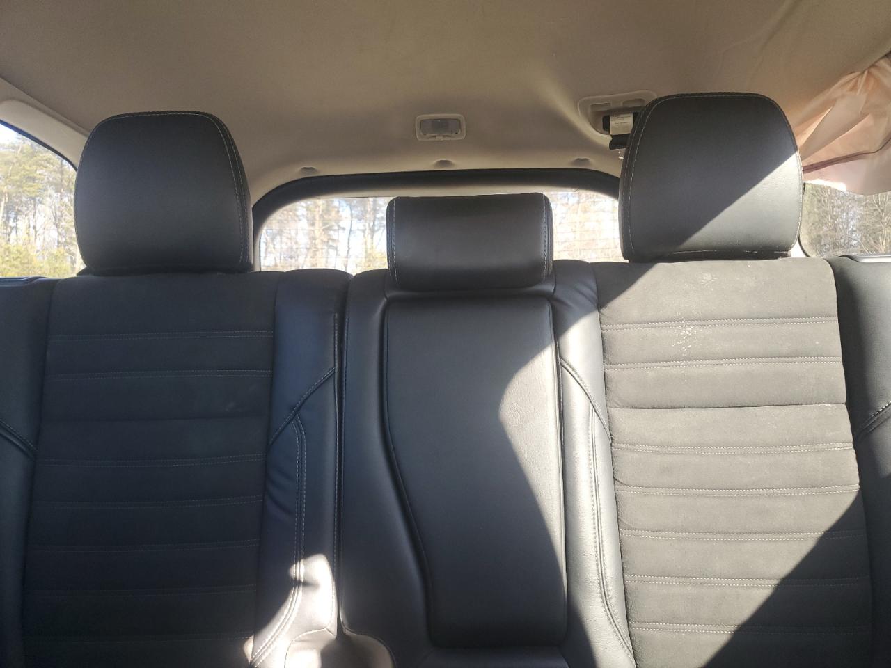 2020 Mitsubishi Outlander - Image 10