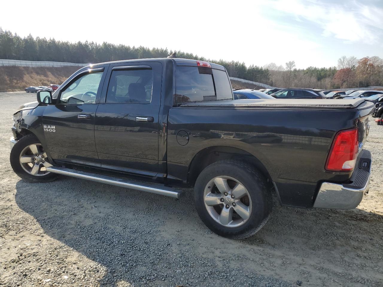 2015 RAM 1500 - Image 2
